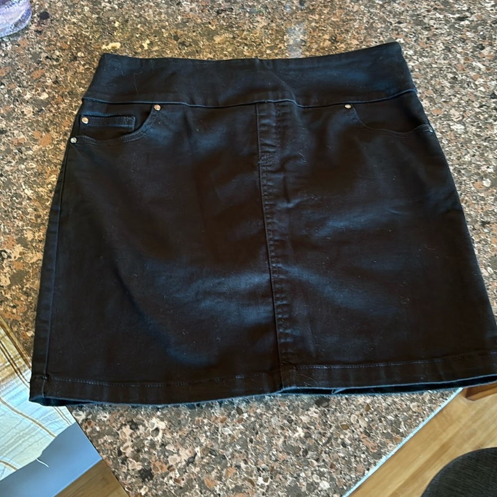 S.C & CO. Black skirt